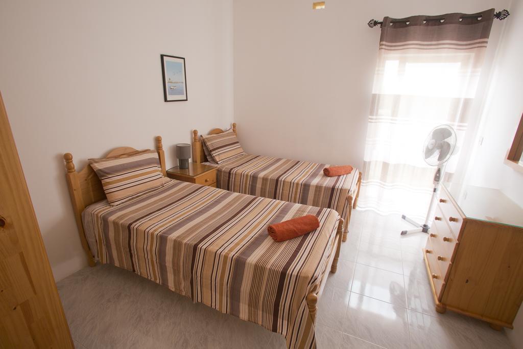Ferienwohnung Dolphin Court Marsalforn Exterior foto